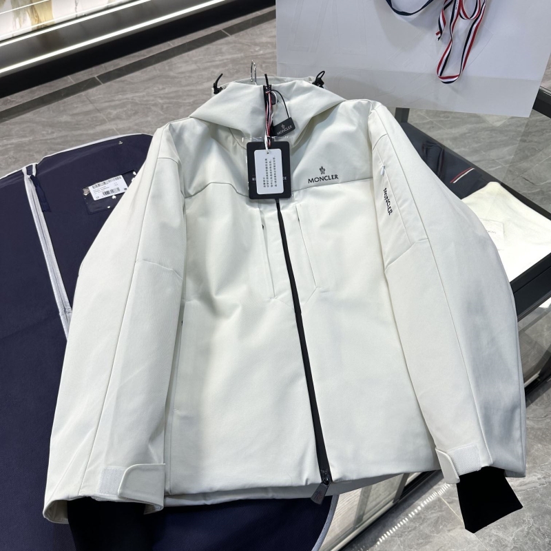Ba*len*cia*ga down coat